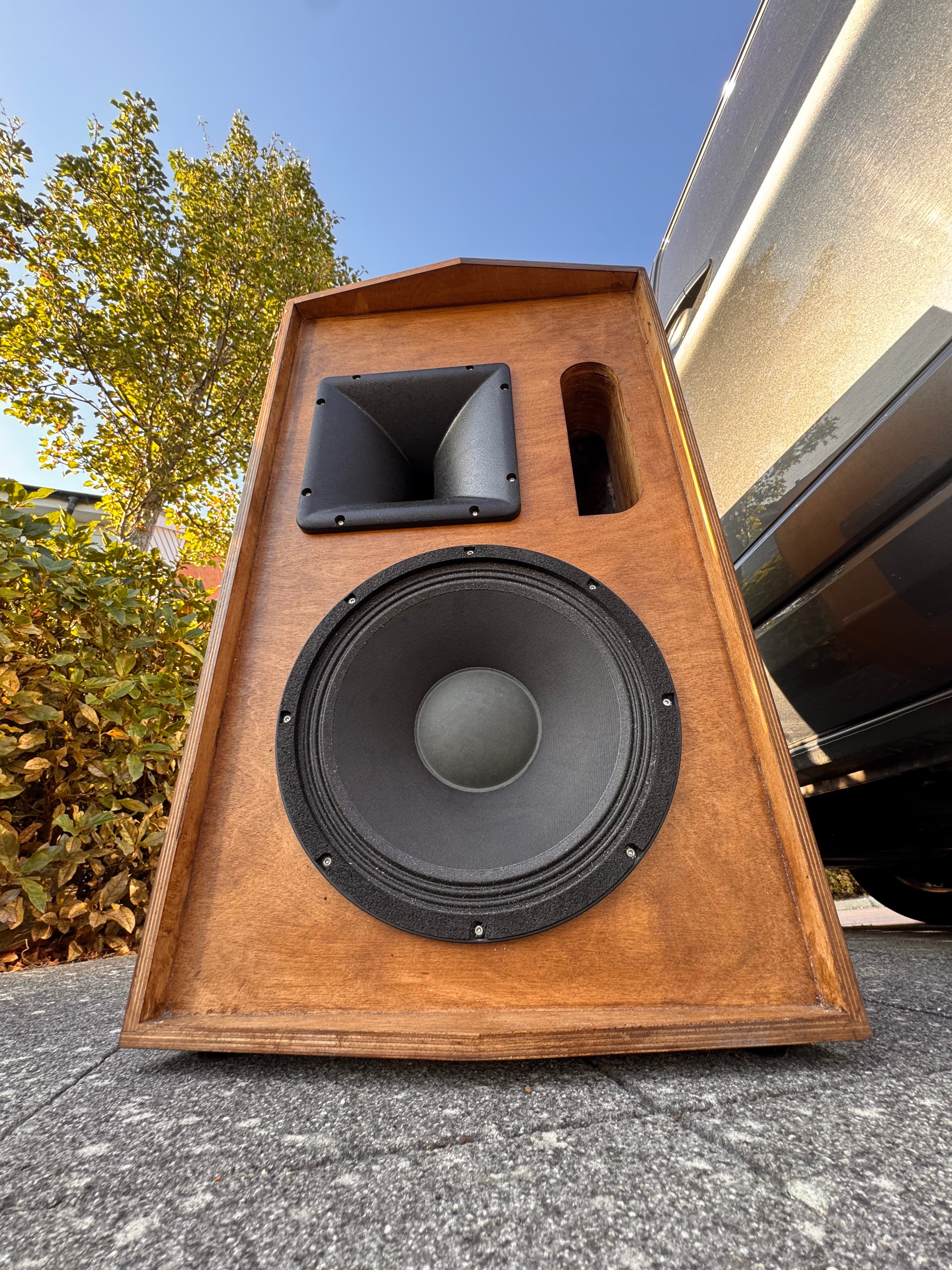 MB-12 without grill showing drivers